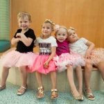【新聞脈搏】四個小女孩在同一醫院開始抗癌之路，成為好友，互相扶持，最終一起打敗癌症。「看著他們從禿頭的小寶寶到現在變得健健康康，實在令人驚嘆！」
