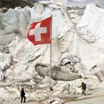 【新聞脈搏】毛氈蓋冰川，瑞士人盡最後努力救家園