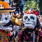 【新聞脈搏】墨西哥小鎮每年亡靈節舉辦「哭泣大賽」。在這裏，人們愛與痛苦開玩笑，啼與笑互不相悖……