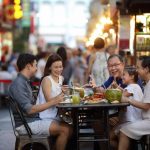 【新聞脈搏】新加坡「小販熟食文化」（hawker  Culture）列入非物質世界遺產，這些廉價飲食檔守護著傳統，也育成了小販企業家（hawkerpreneurs）⋯⋯