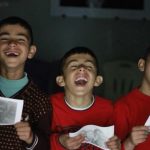 【助人經驗】流動黑房 讓土耳其流離失所的孩子用光影表達自我